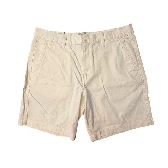 H&M Men's Cream Flat Front Shorts - Picture 1 of 6